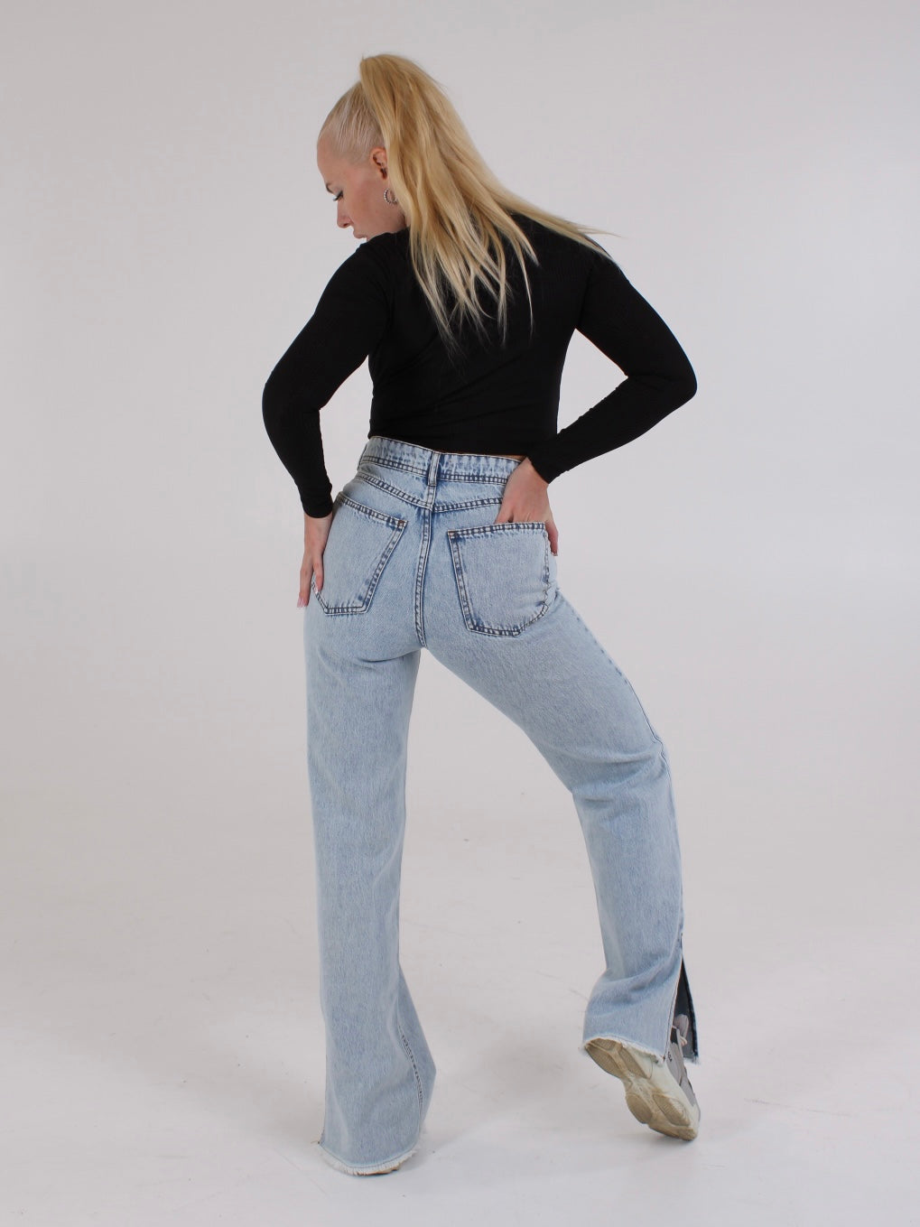 Ripped Light Blue Anna Straight Leg Cropped Hem Split