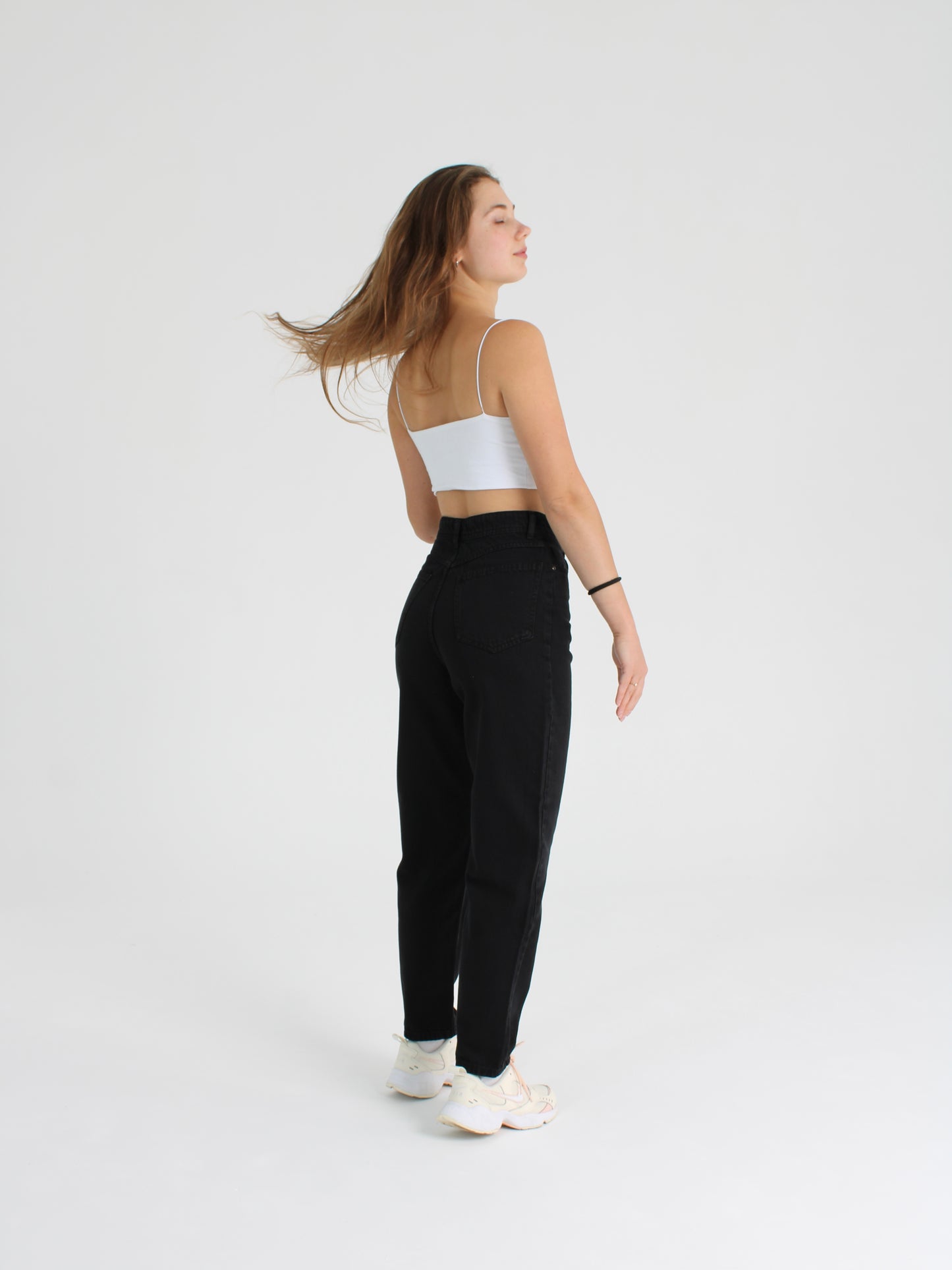 Black Polina Mom Jeans
